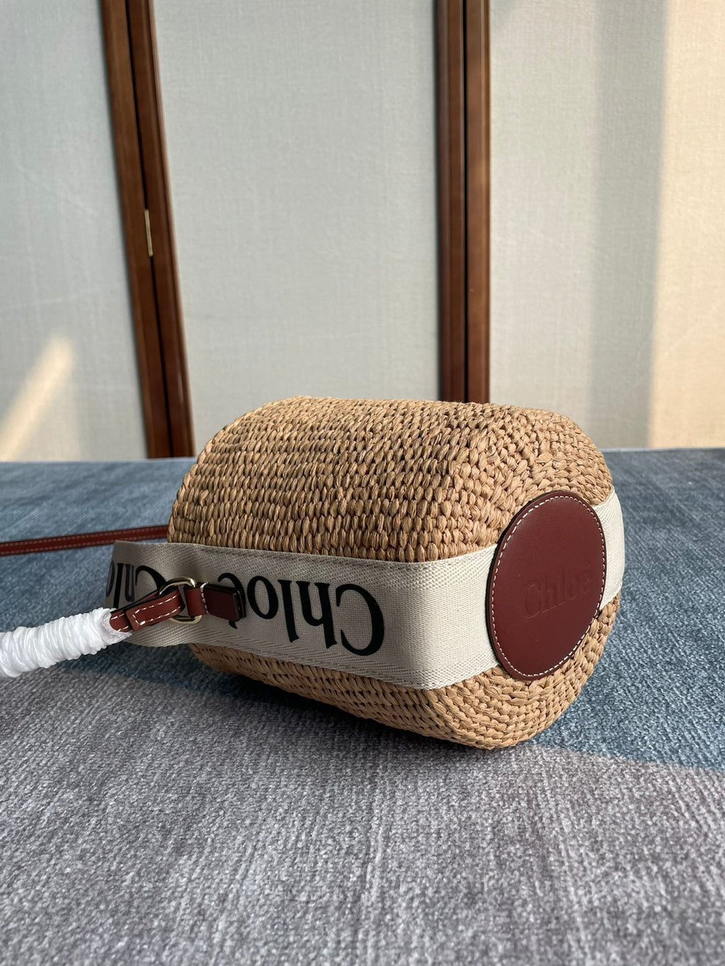 SMALL WOODY BASKET 17 IN NATURAL FIBERS BEIGE WEBBING DARK BROWN CALFSKIN