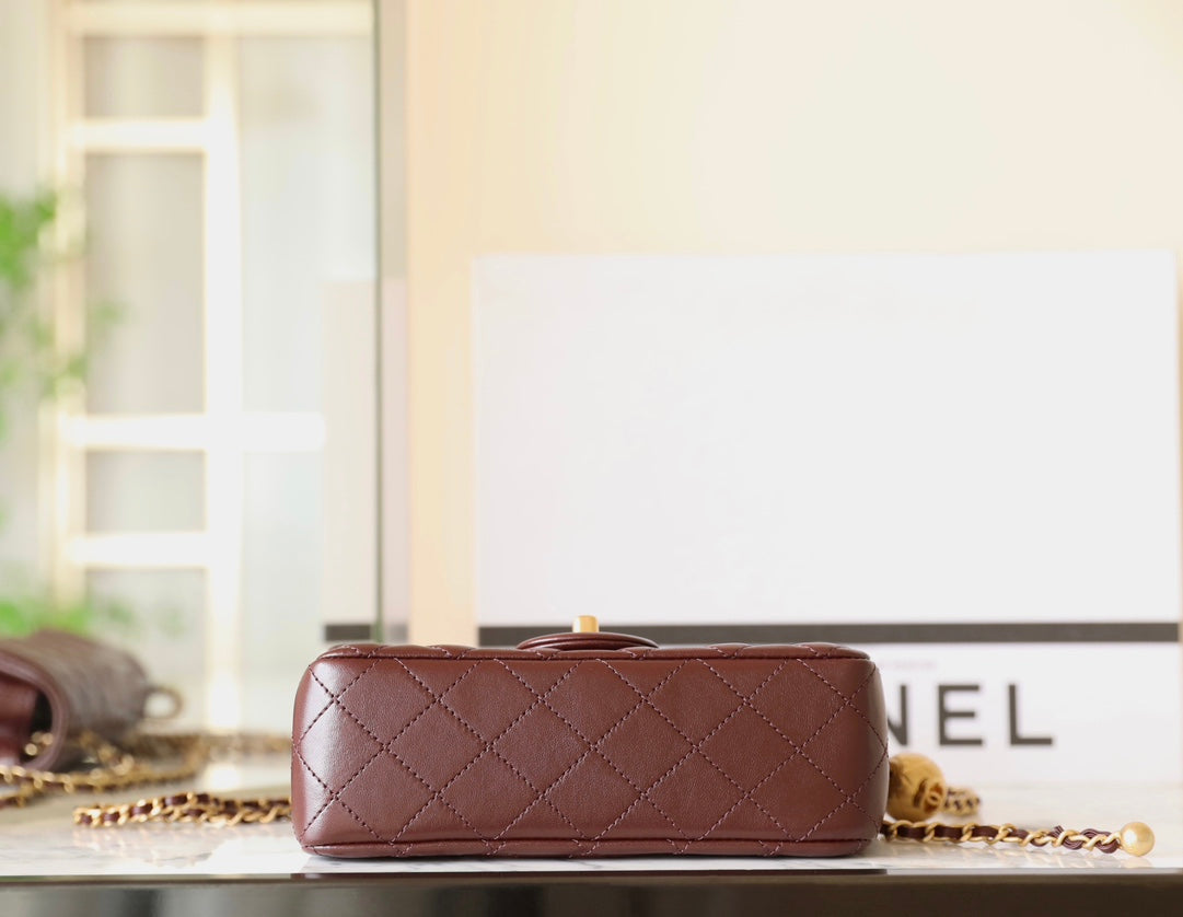 CHANEL 25S FLAP BAG 20 CM IN DARK BROWN LAMBSKIN WITH GOLD HARDWARE