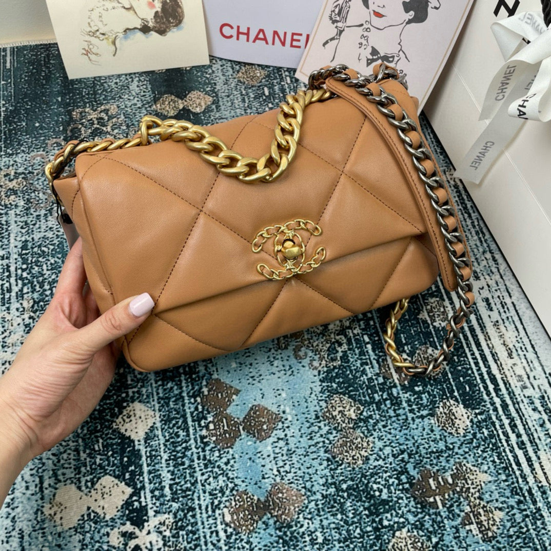 CHANEL MEDIUM 26 FLAP BAG IN PEANUT LAMBSKIN