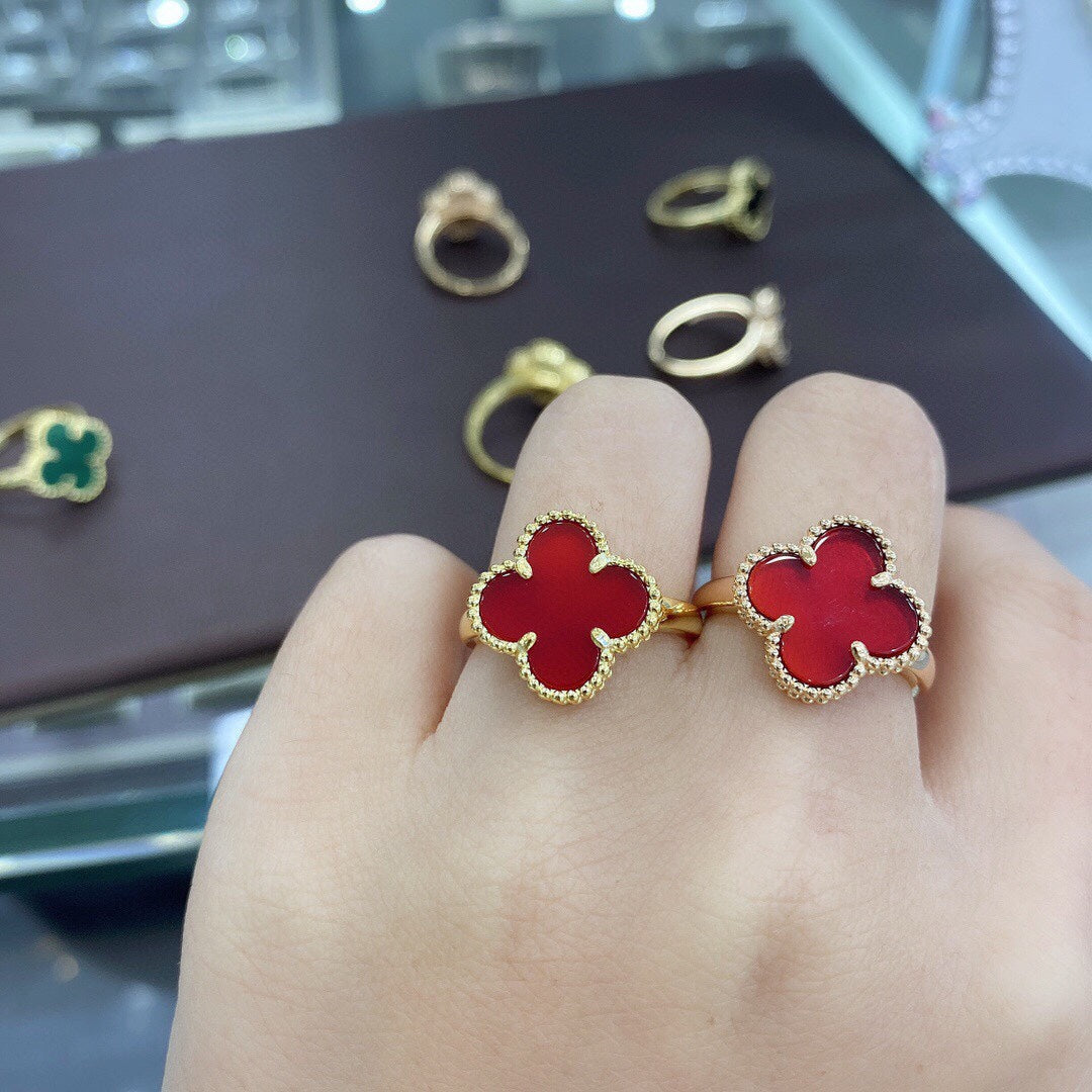Van Cleef & Arpels Alhambra Clover Ring