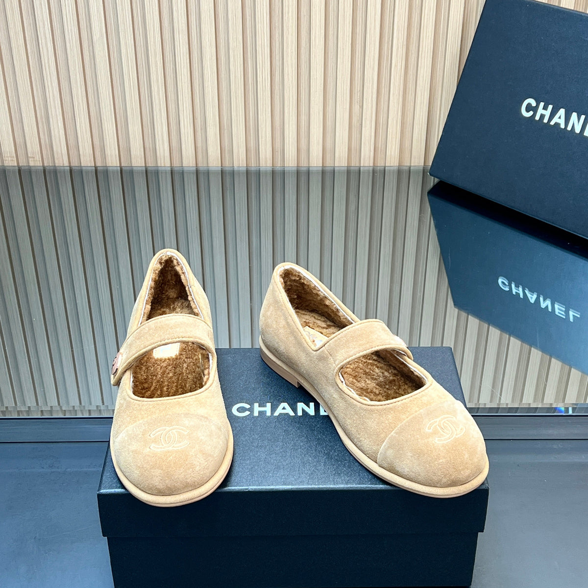 CHANEL 25S FURRY MARY JANE SHOES IN LIGHT BROWN SUEDE