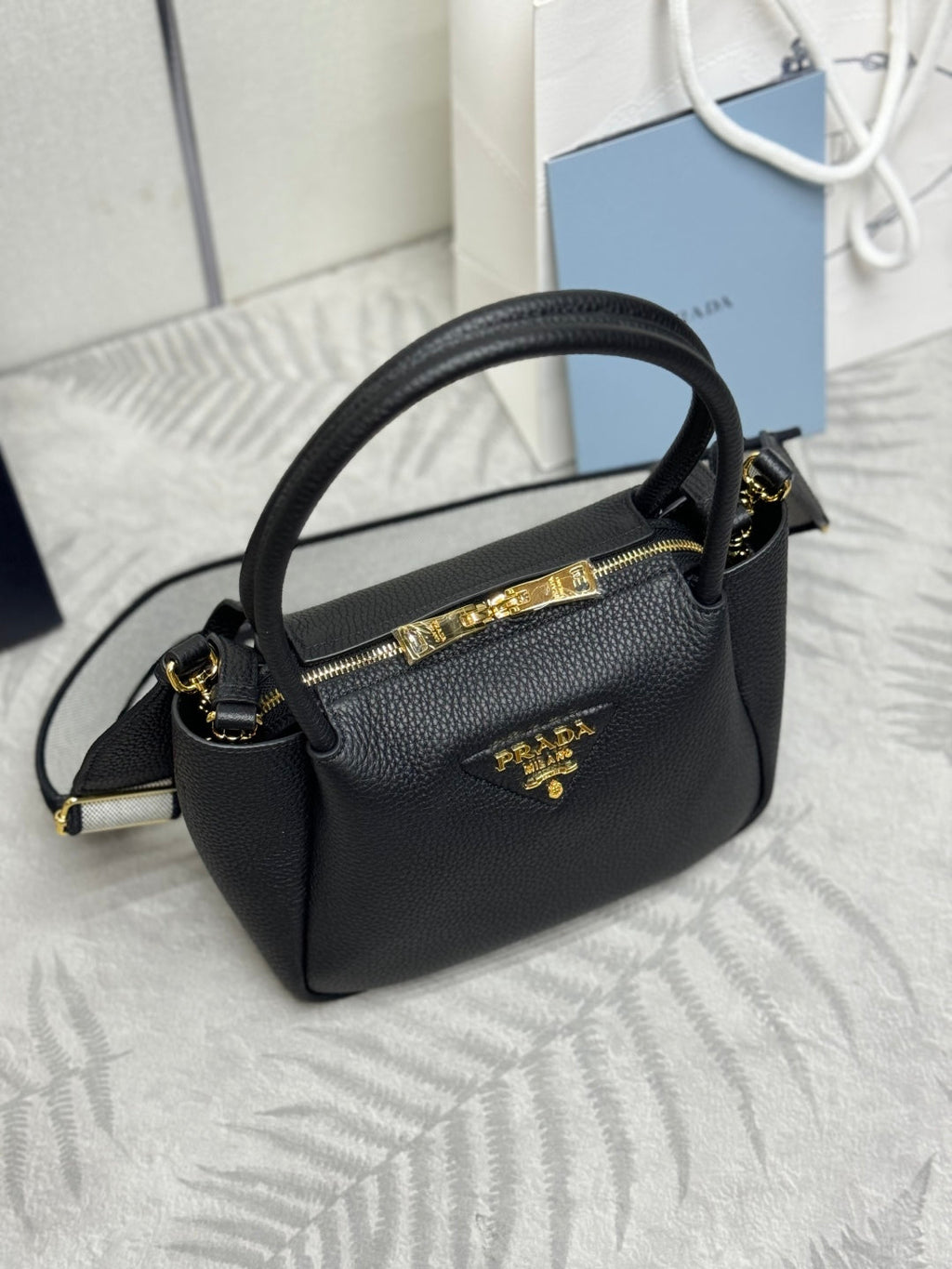 PRADA 25S SMALL BAG 23 IN BLACK CALFSKIN GOLD HARDWARE