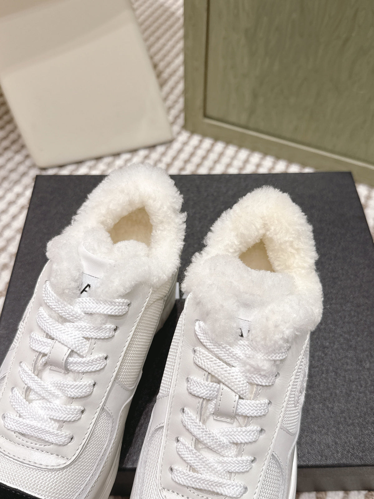 CHANEL 25S SNEAKERS IN WHITE SYNTHETIC FABRIC AND CALFSKIN BLACK SUEDE