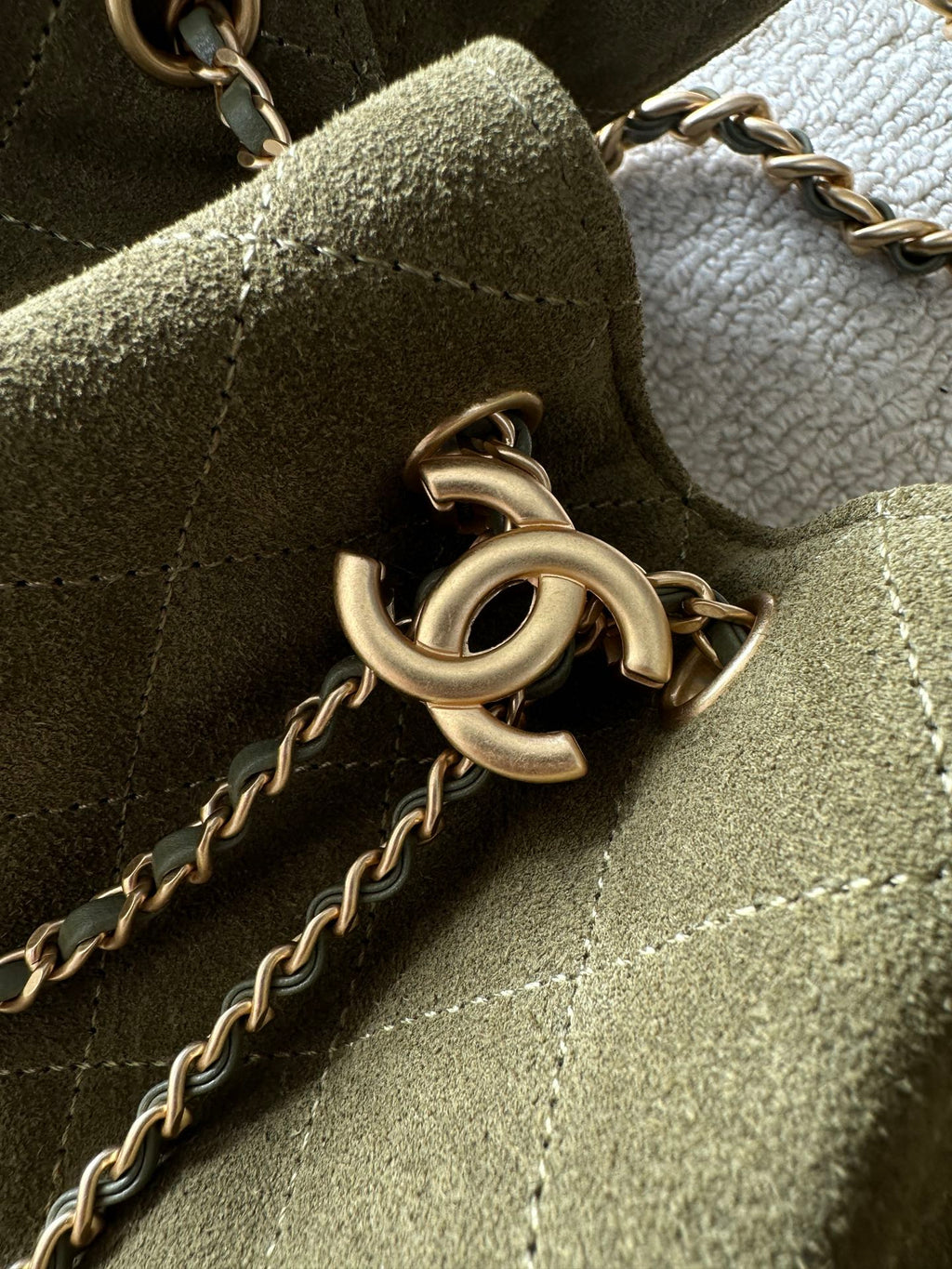 CHANEL 25S HOBO BAG 30 IN MOSS GREEN SUEDE WITH GOLD HARDWARE