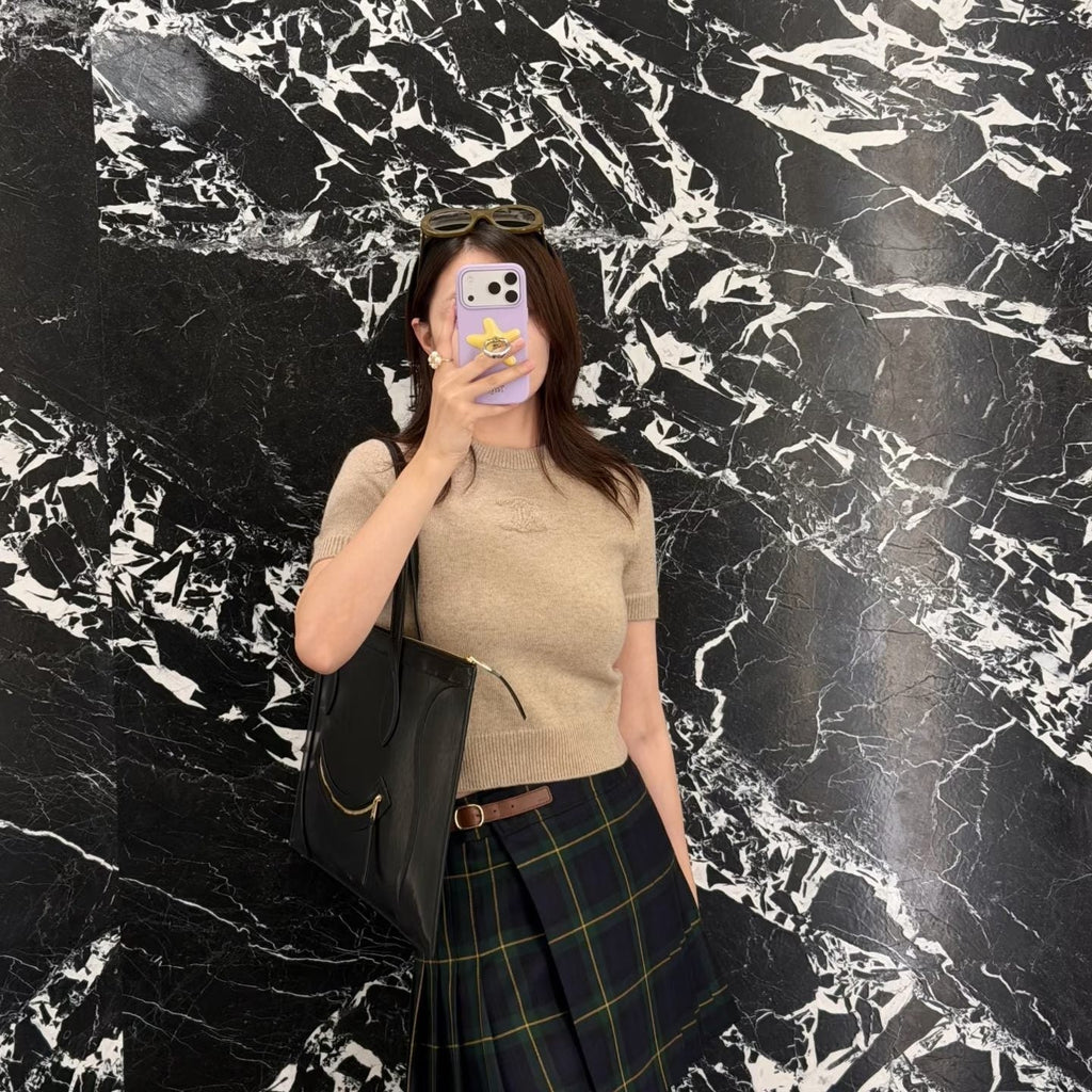 CELINE 25S FLAT CABAS NEW LUGGAGE 44MM IN BLACK GLOSSY CALFSKIN