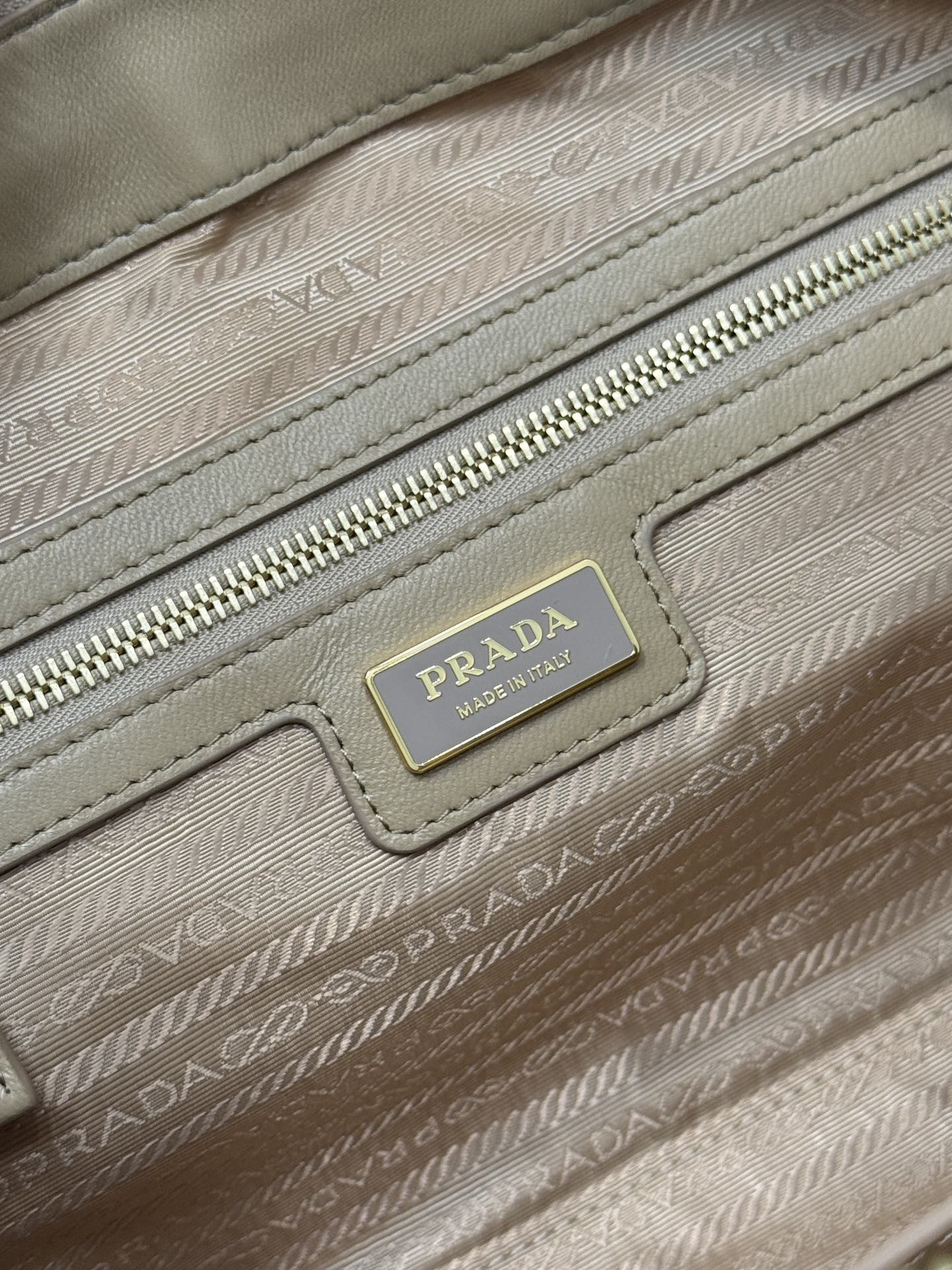 PRADA MEDIUM TOP HANDLE BAG 30 IN DRIED MOSS NYLON AND CALFSKIN TRIM