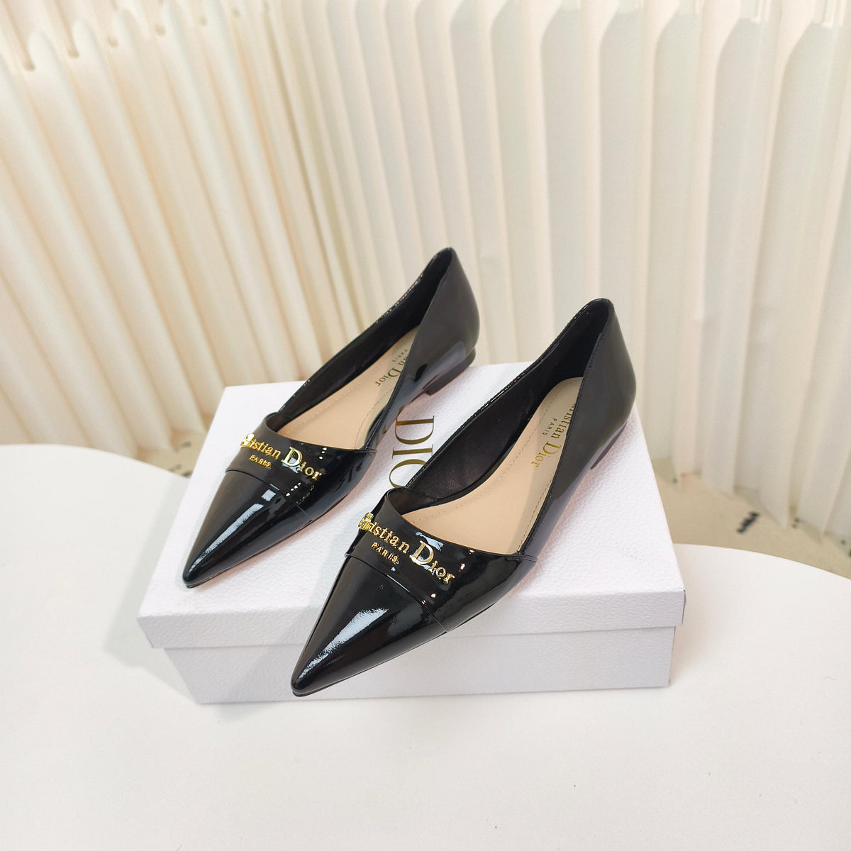 DIOR POINTED BALLET FLATS 25S IN BLACK GLOSSY LEATHER WITH GOLD HARDWARE