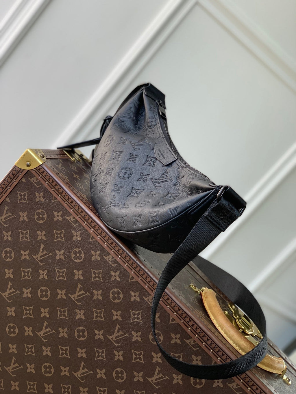 LOUIS VUITTON HAMAC BAG 28 IN BLACK MONOGRAM SHADOW
