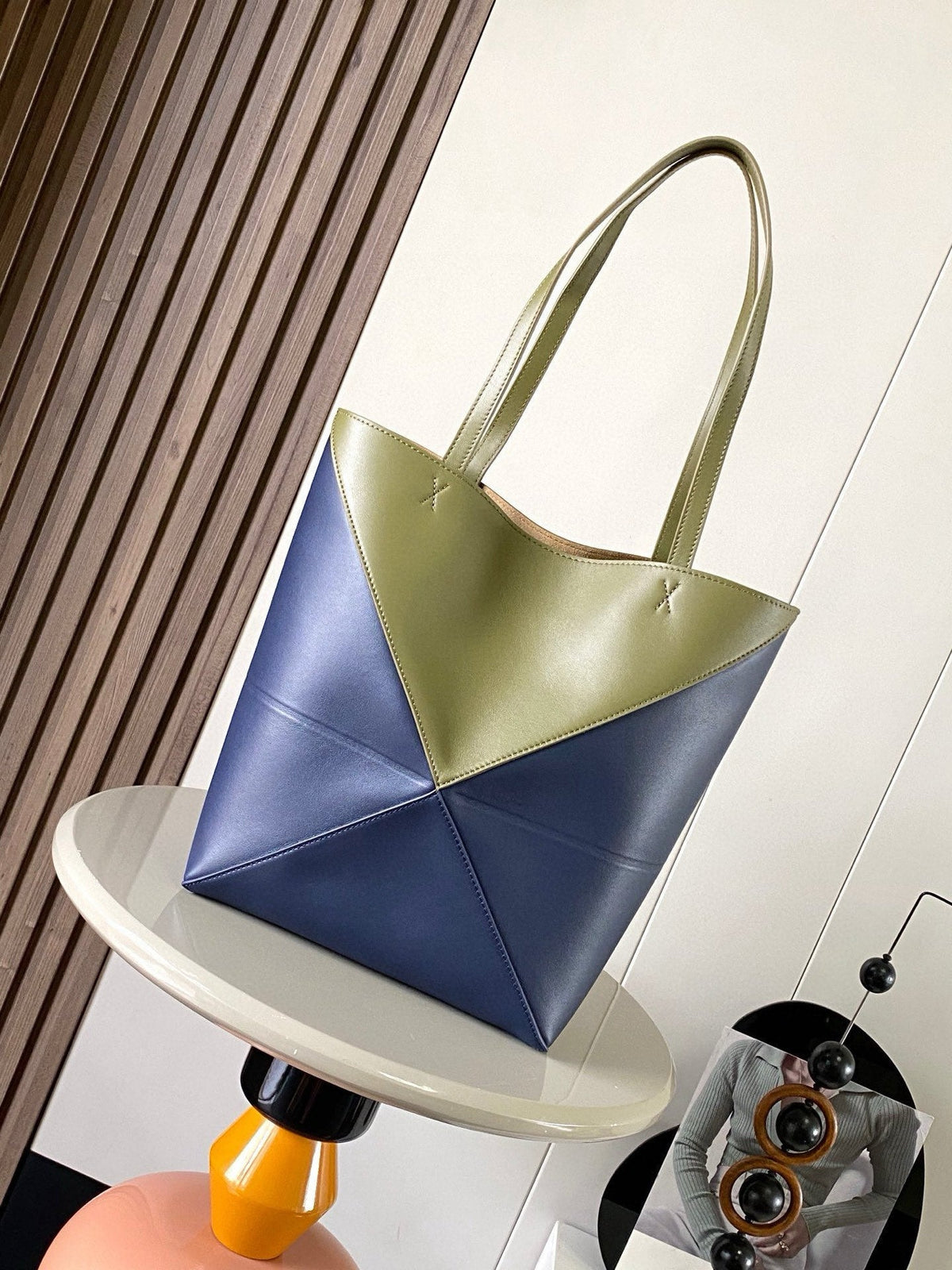 LOEWE 25S PUZZLE FOLD BAG 31 IN OLIVE GREEN AND DARK BLUE SHINY CALFSKIN