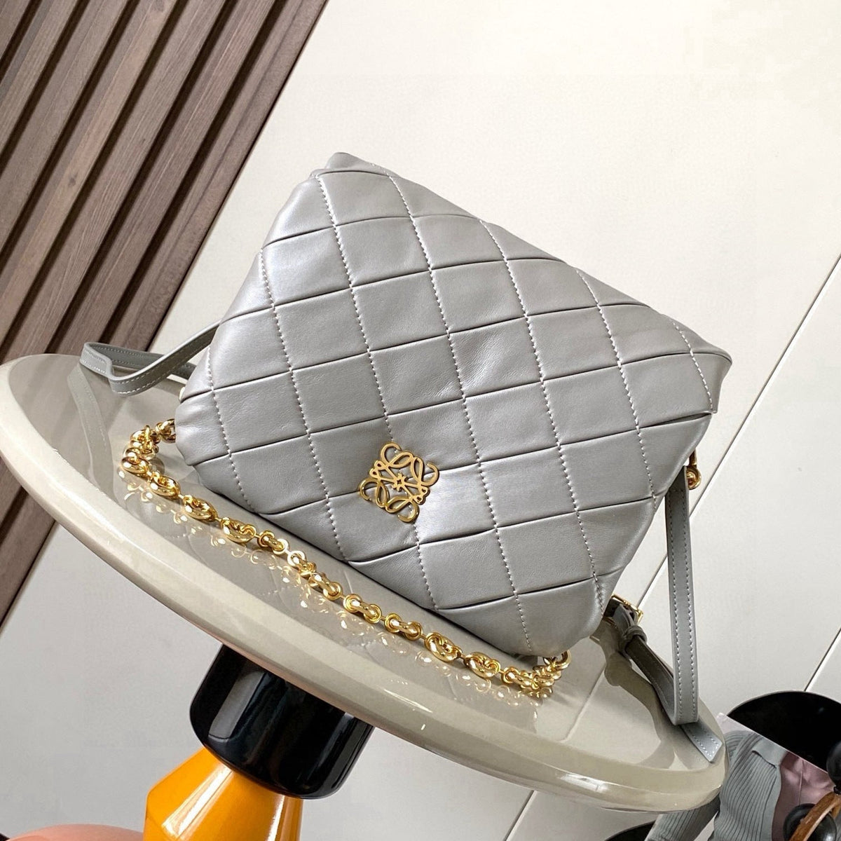 LOEWE 25S PUFFER GOYA BAG 23 IN LIGHT GRAY NAPPA LAMBSKIN