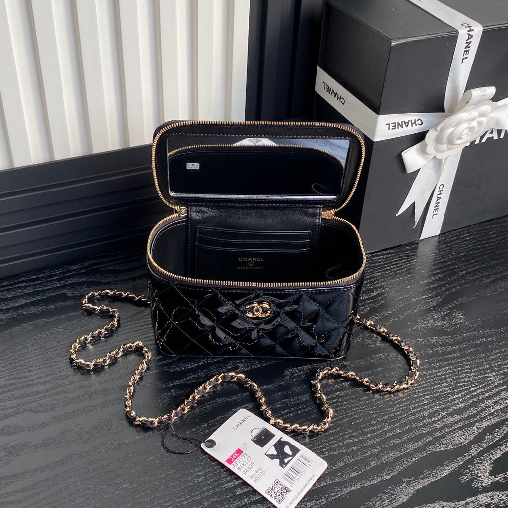 CHANEL 25S VANITY CASE 17 IN BLACK PATENT CALFSKIN GOLD HARDWARE