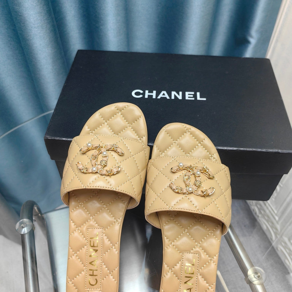 CHANEL QUILTED SLIPPERS BEIGE CREAM SHEEPSKIN