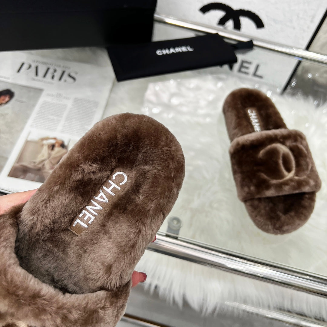 CHANEL 25S FUR SLIPPERS IN DARK BROWN