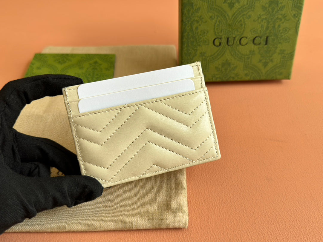 GUCCI MARMONT QUILTED CARD HOLDER 10 IN LIGHT YELLOW CALFSKIN