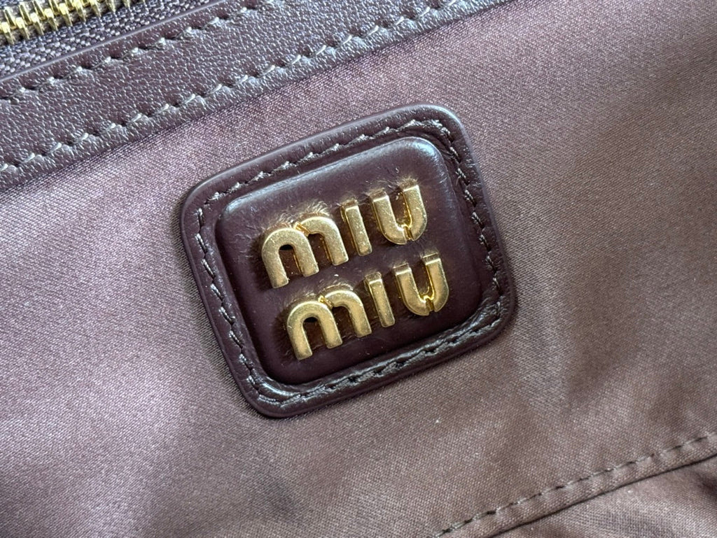 ARCADIE MATELASSÉ BAG 22 IN CONGO BROWN CALFSKIN GOLD HARDWARE