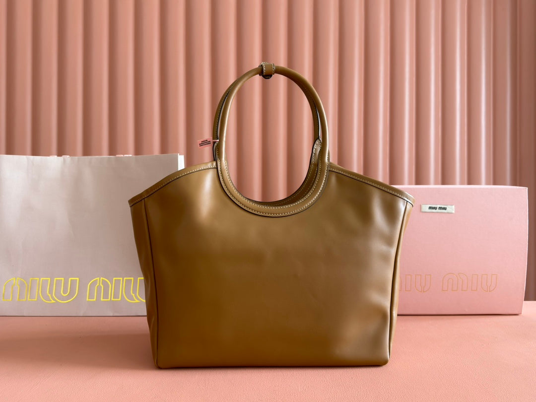 MIUHOBO TOTE 28 IN BROWN CALFSKIN FABRIC LINING GOLD LOCK