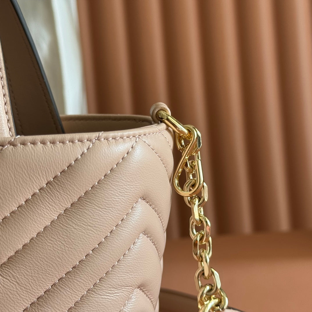 GUCCI 25S SMALL TOTE BAG 29 CM IN NUDE PINK CALFSKIN WITH GOLD HARDWARE