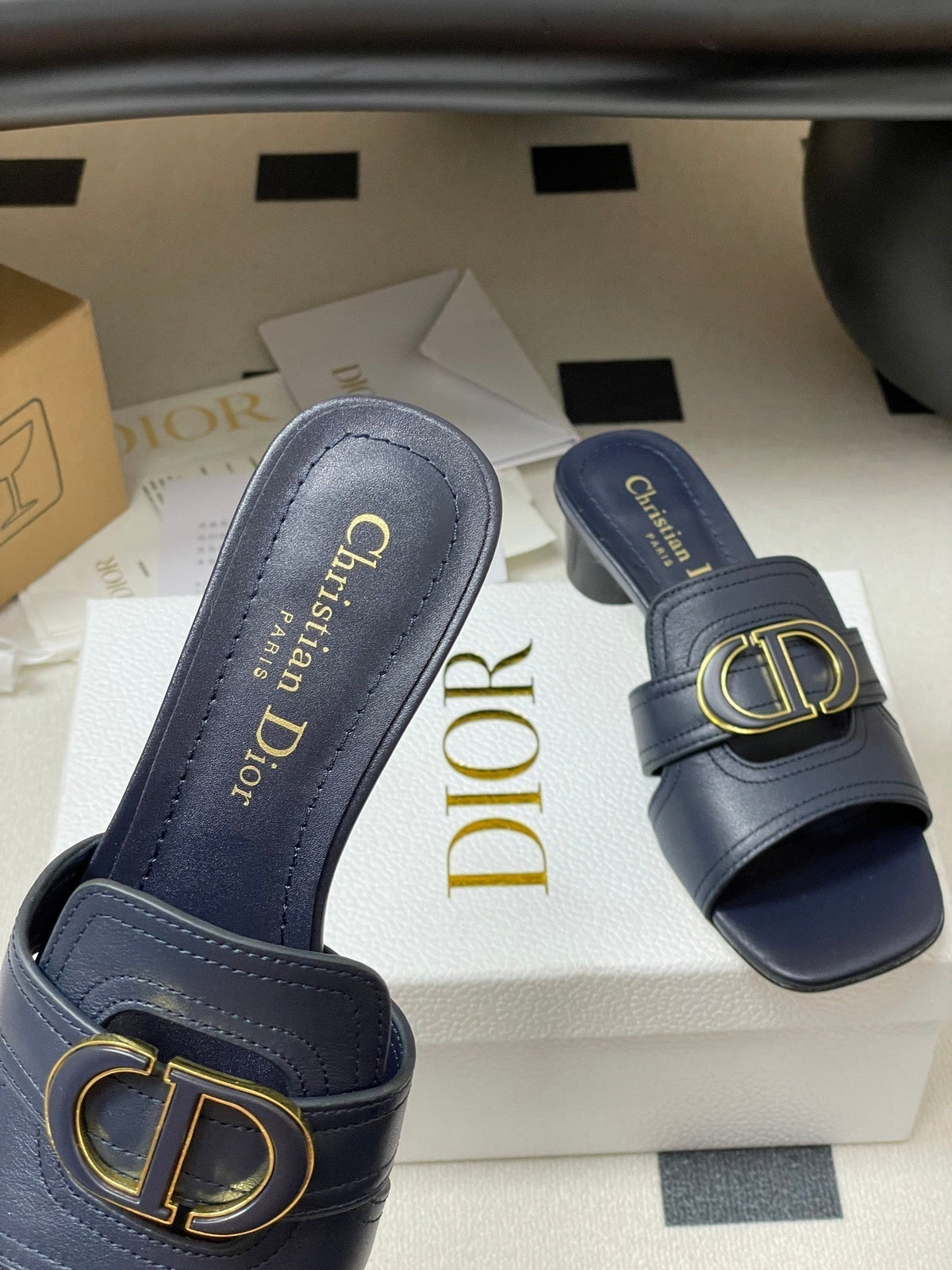 DIOR HIGH HEEL CLASSIC MONTAIGNE 40 MM 25S IN MIDNIGHT BLUE LAMBSKIN WITH CD LOGO
