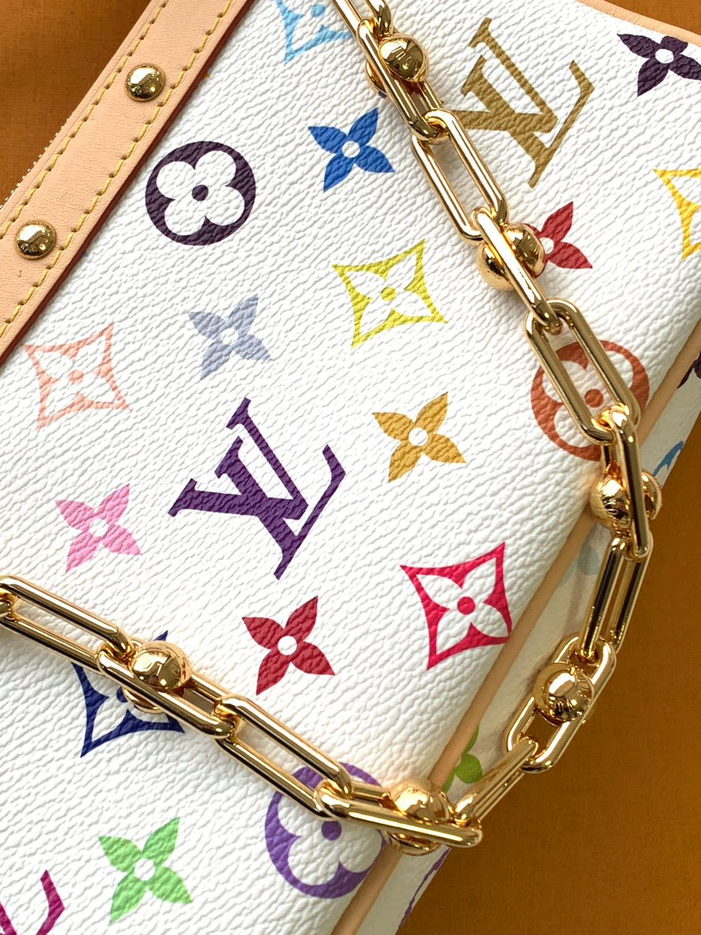 LOUIS VUITTON POCHETTE ACCESSOIRES BAG 22 IN MULTICOLOR MONOGRAM CANVAS AND COWHIDE