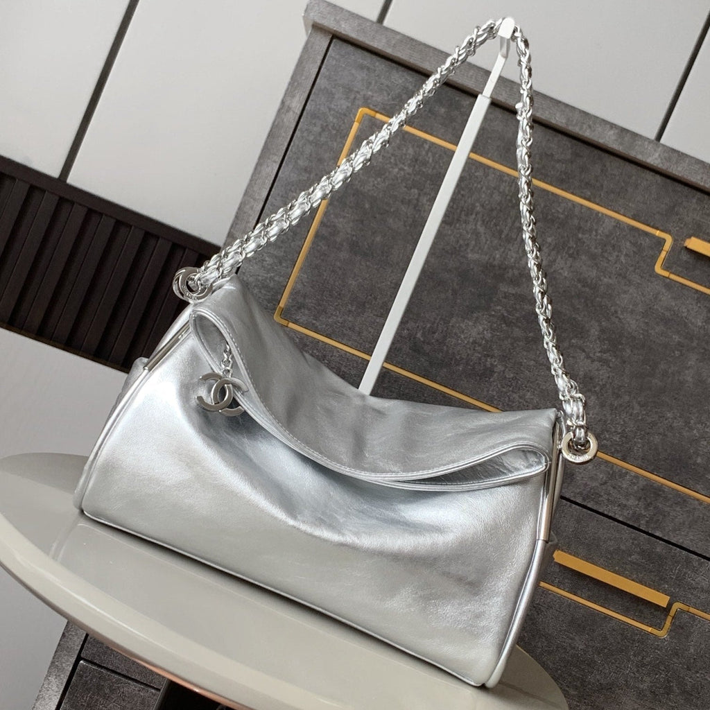 CHANEL 25S HOBO BAG 30 CM IN SILVER SMOOTH CALFSKIN