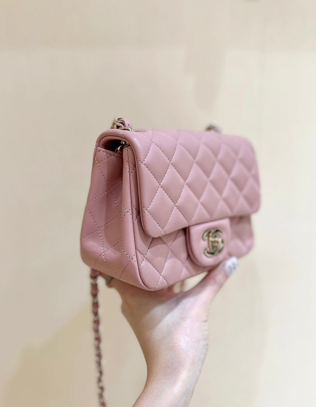 CHANEL 25S FLAP BAG 17 CM IN LIGHT PINK LAMBSKIN WITH GOLD HARDWARE