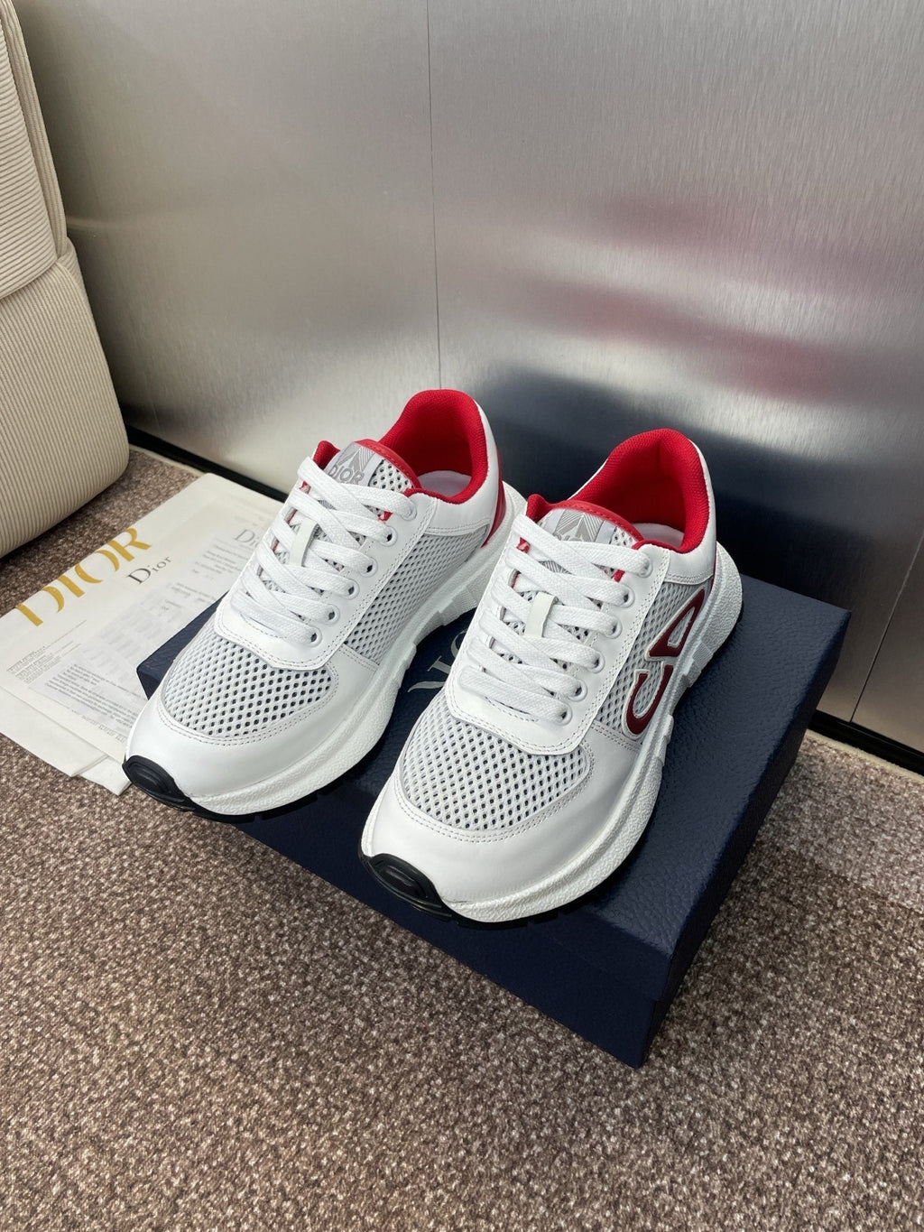 DIOR 25S D-RUN'N COUPLE SNEAKERS IN WHITE RED CALFSKIN AND MESH