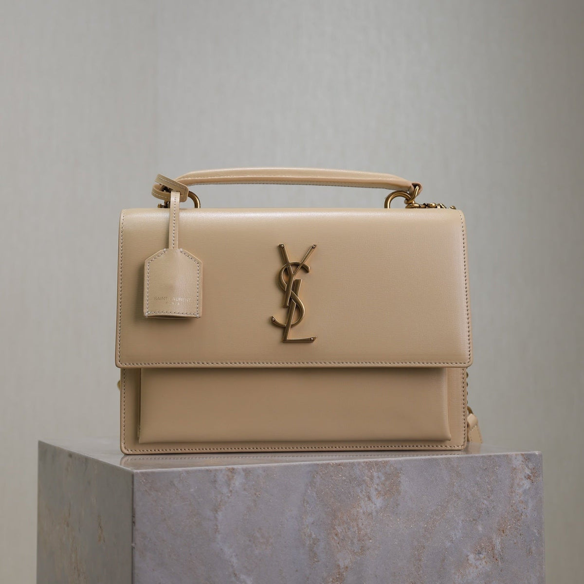 YSL 25S SUNSET MM 25 IN NUDE CALFSKIN GOLD HARDWARE