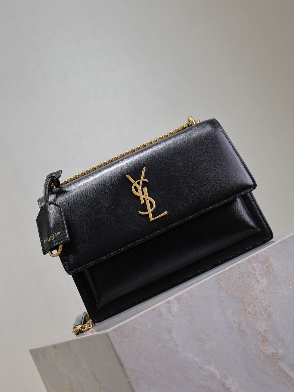 YSL 25S SUNSET BAG 22 IN BLACK CALFSKIN GOLD HARDWARE