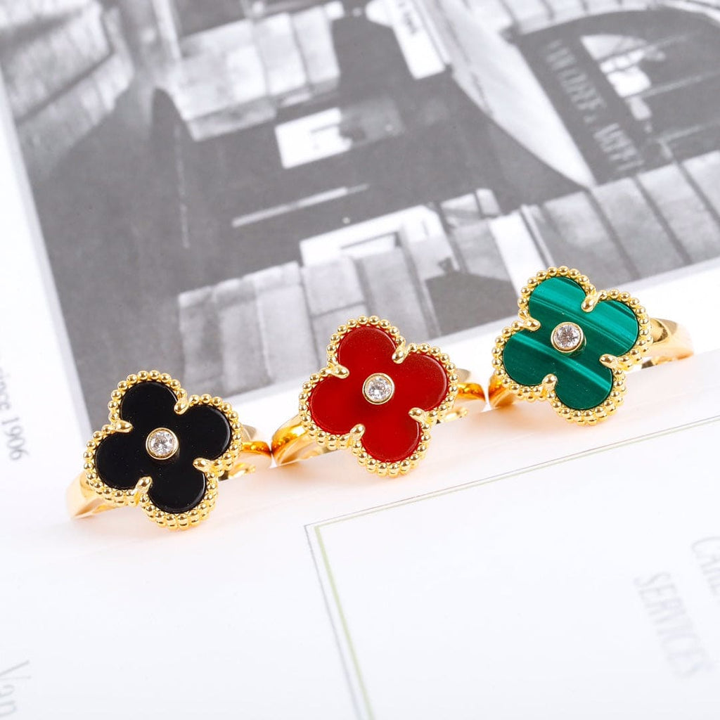Van Cleef & Arpels Vintage Alhambra Malachite Ring