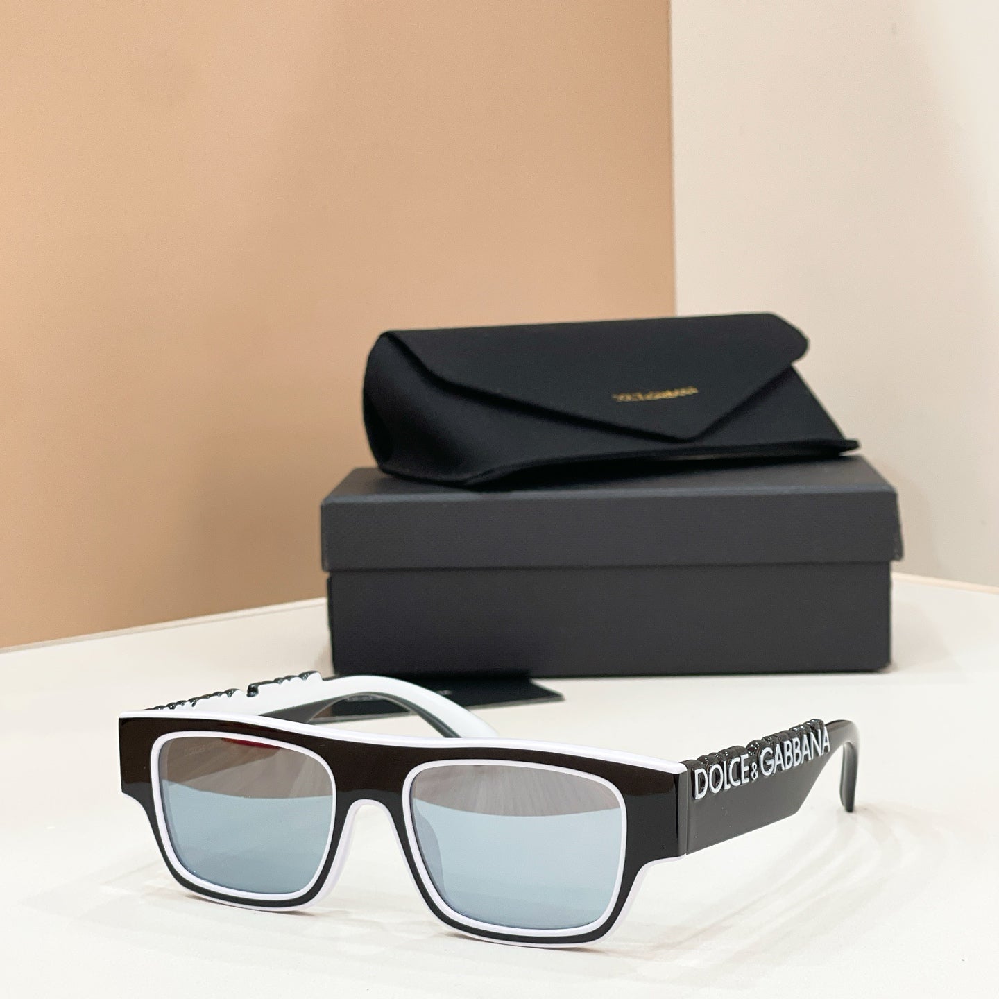 GENTLE MONSTER Sunglasses-DX 6011