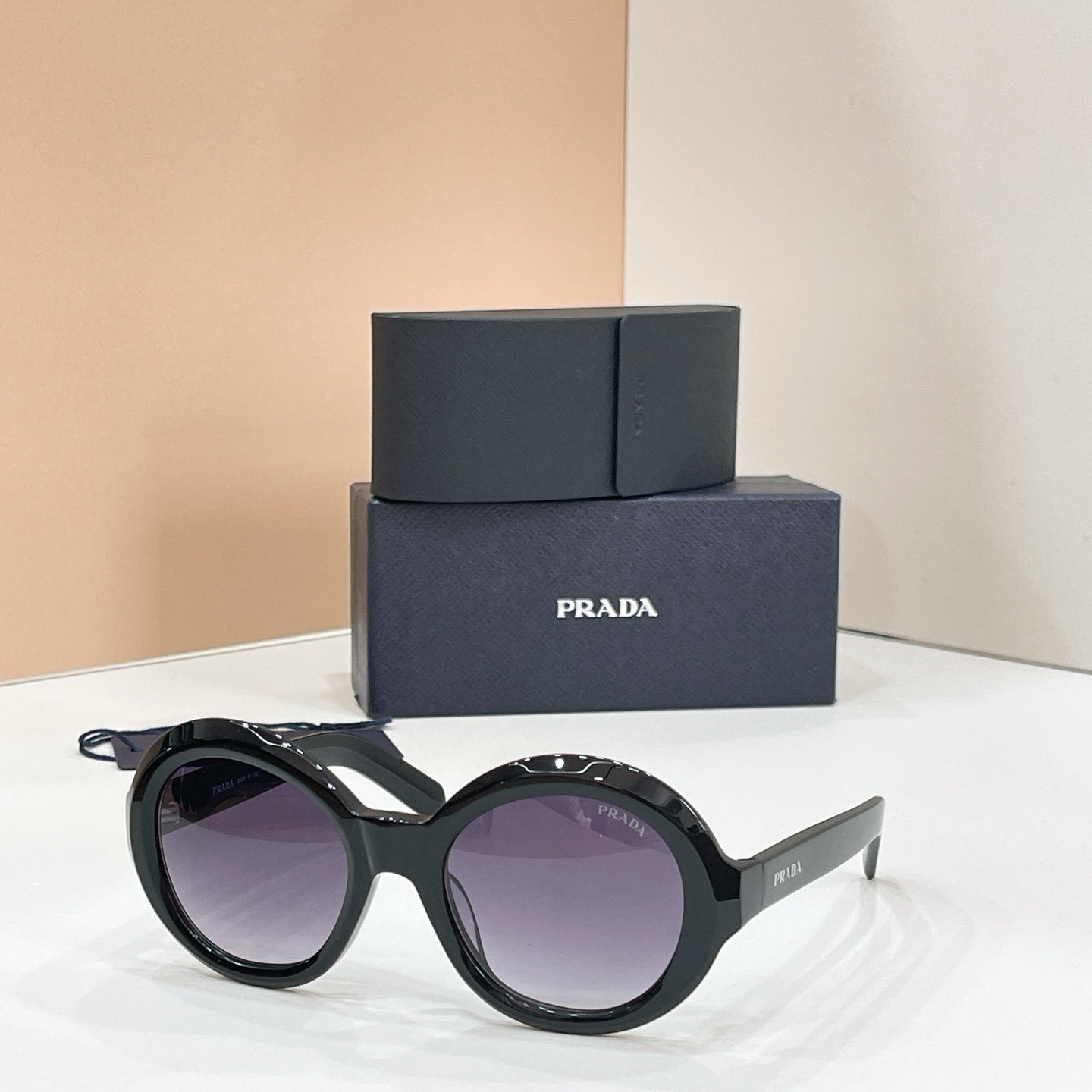 PRADA Sunglasses-PR D08SU