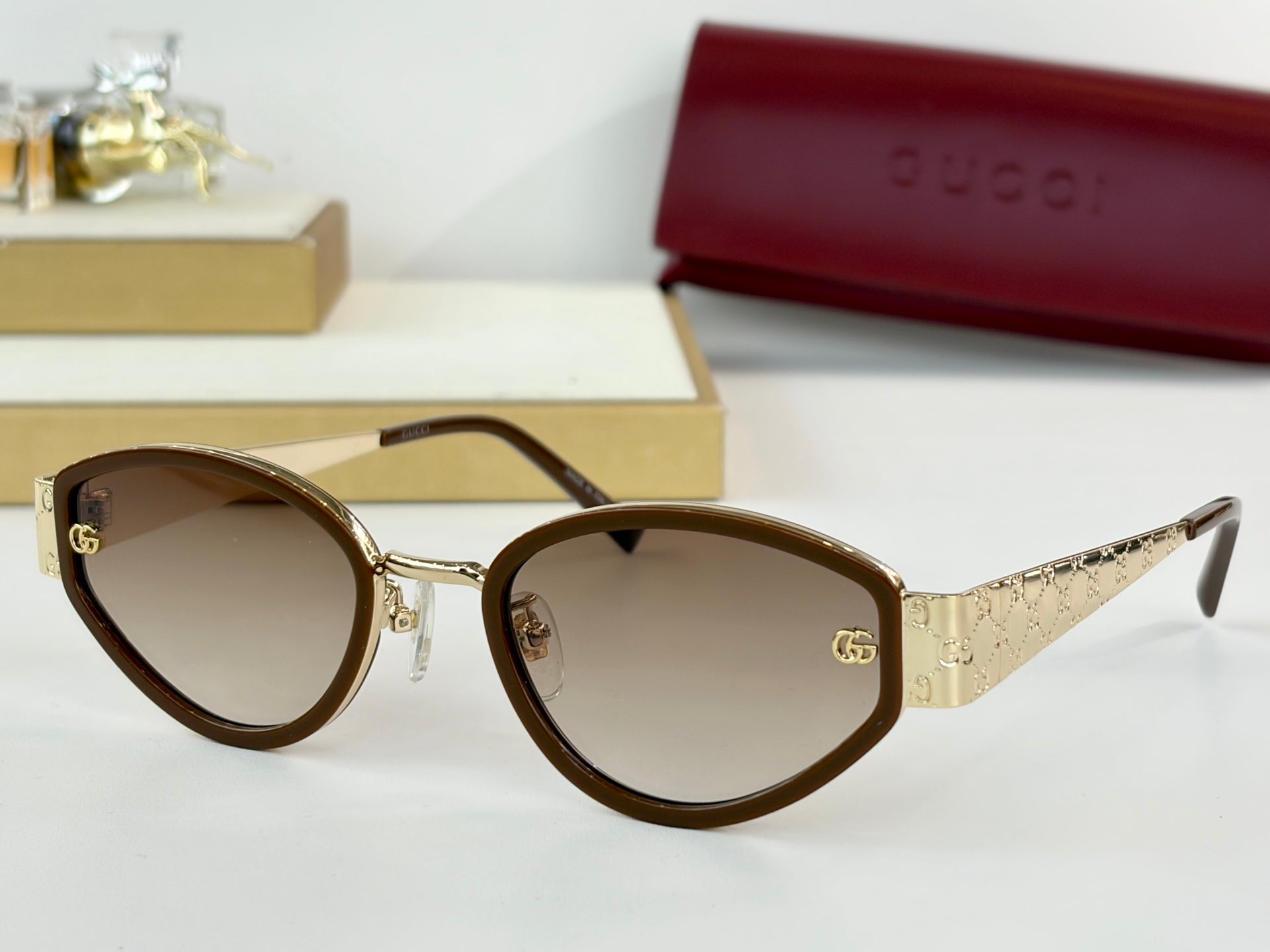 GUCCI Sunglasses-GG2034SK