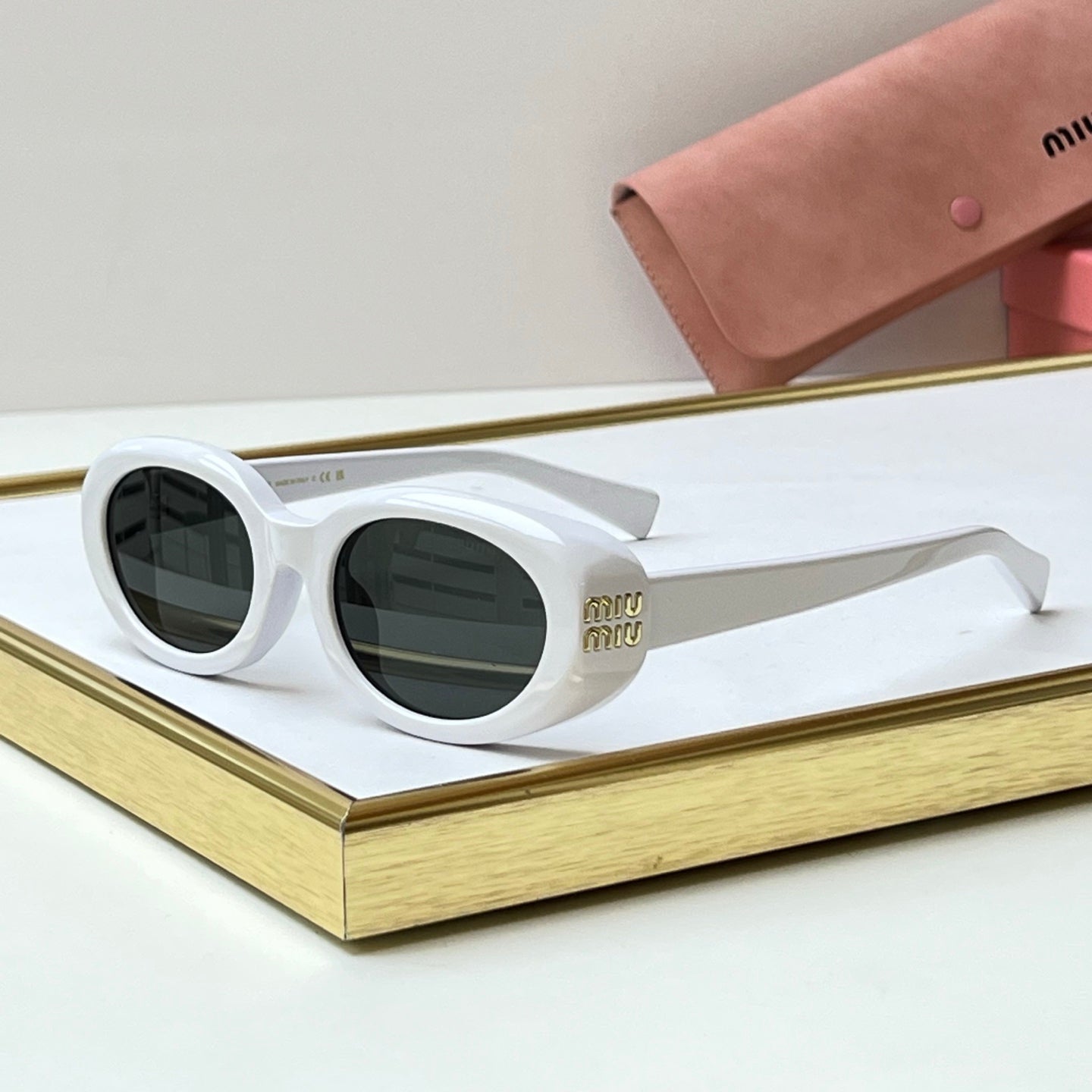 MiuMiu Sunglasses-Reverie-b09s
